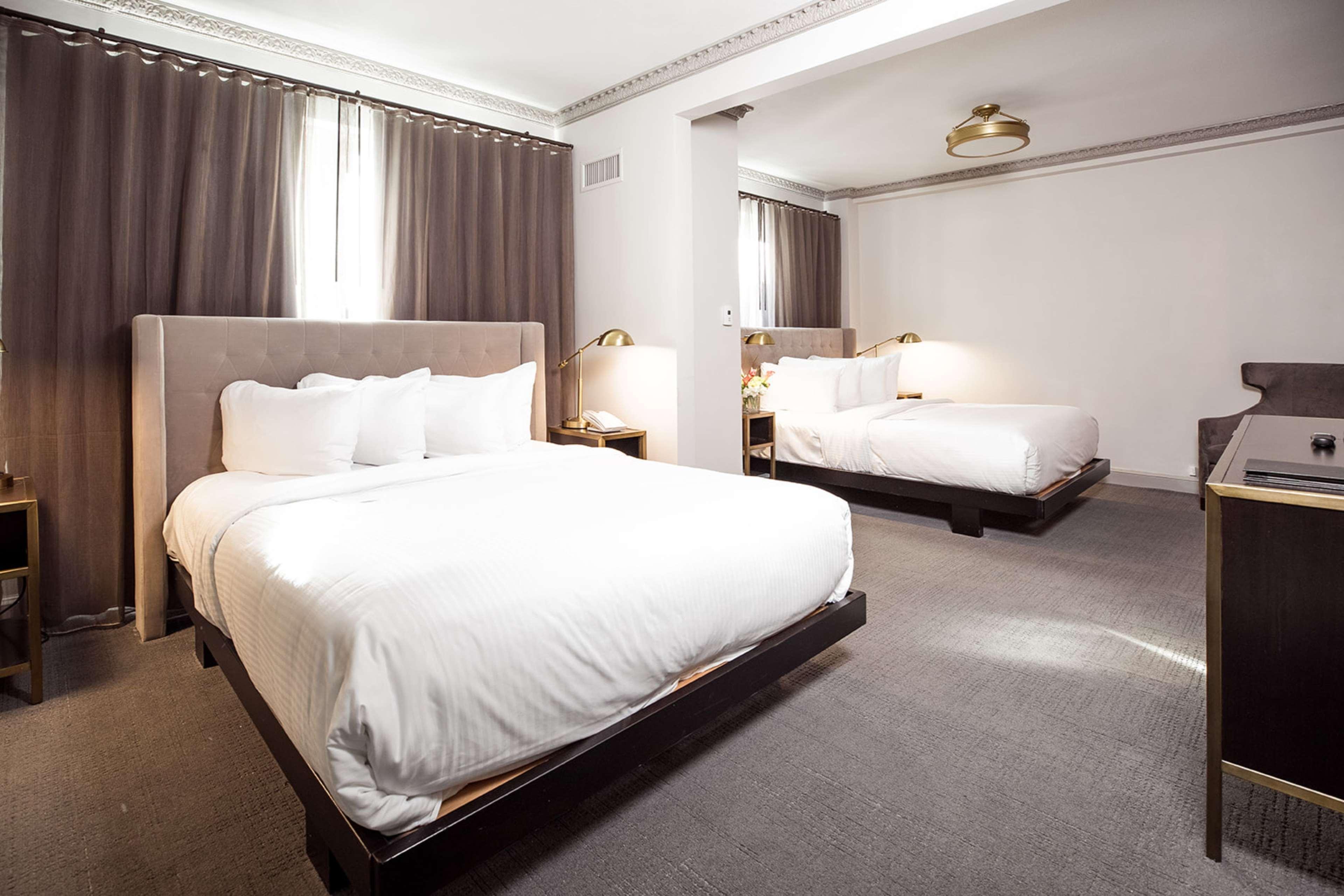 Hotel Phillips Kansas City, Curio Collection By Hilton 4*