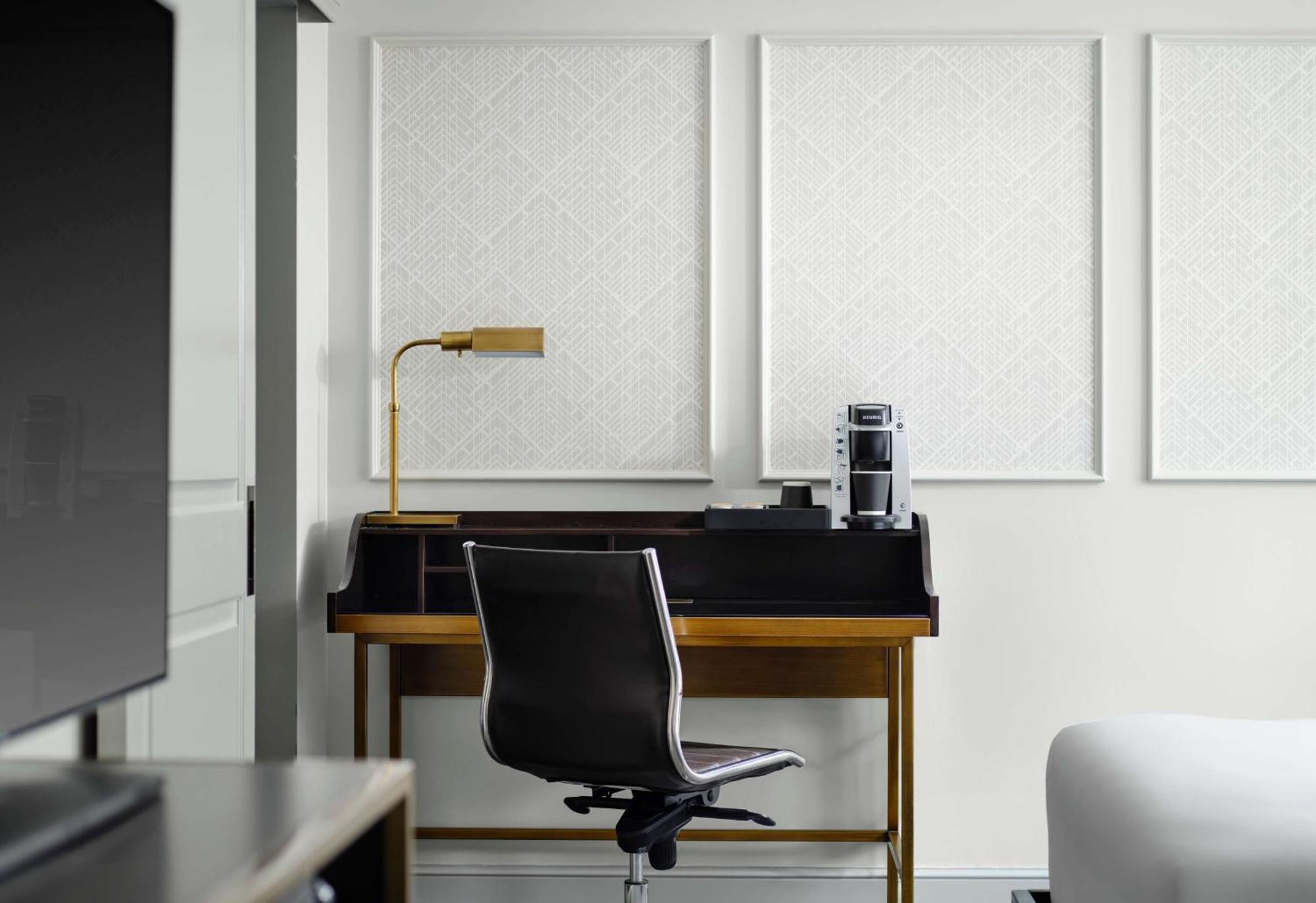 Phillips Kansas City, Curio Collection By Hilton 4* Kansas City