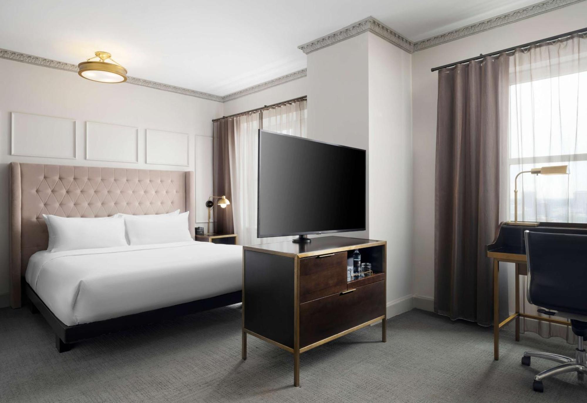 Phillips Kansas City, Curio Collection By Hilton Hotel