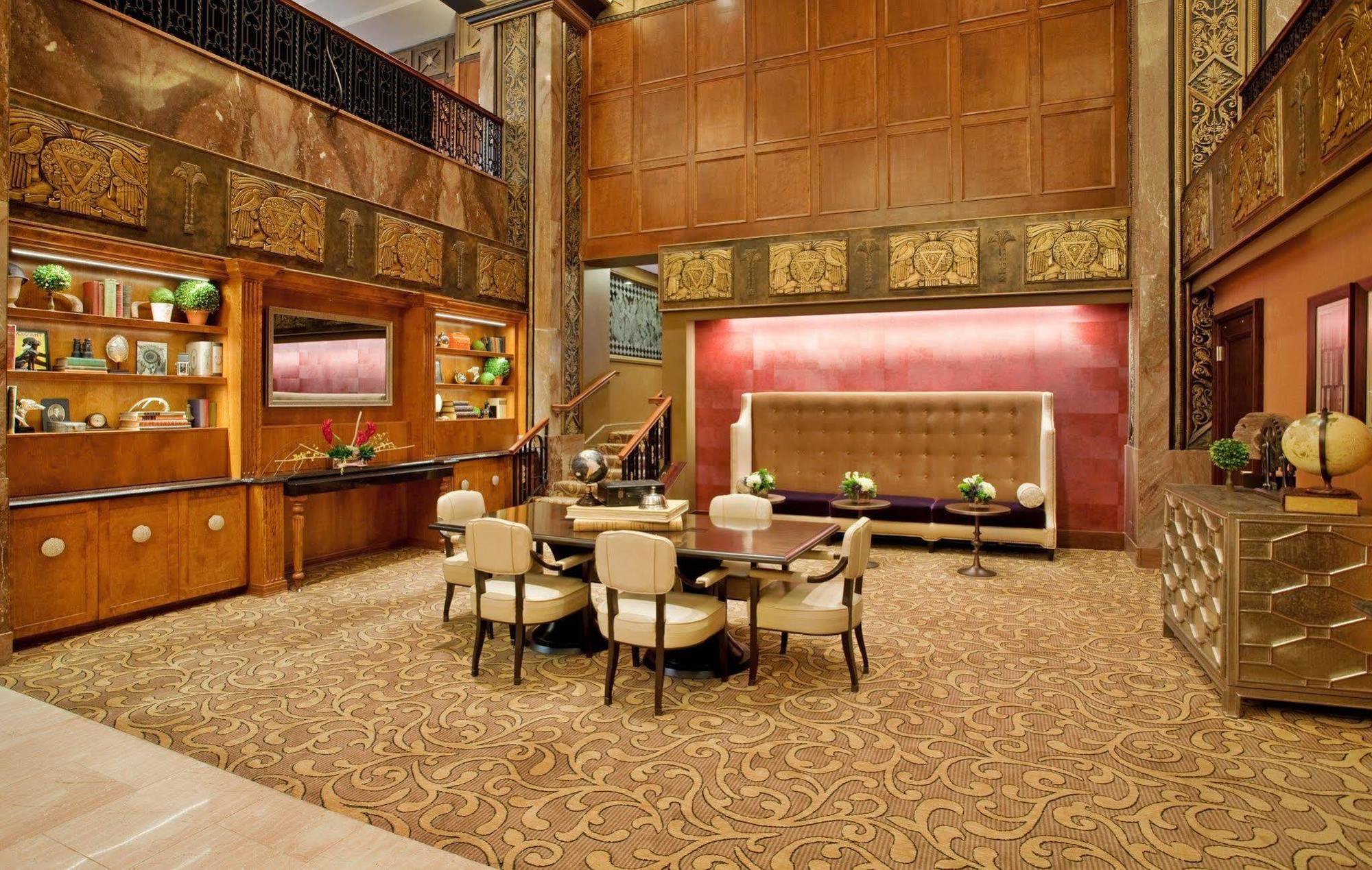 Phillips Kansas City, Curio Collection By Hilton 4* Kansas City